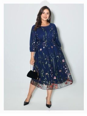 New Bloomchic Women 22-24 Floral Embroidered Elastic Waist Lined Midi Dress